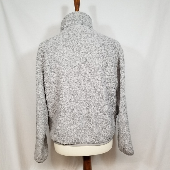 Patagonia Recycle Fabric Women's Small Gray Sherpa 1/4 Zip-Up Sweatshirt - Picture 7 of 11